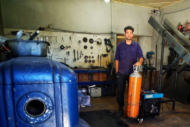 Innovar desde el taller: la historia del Mariano Vitolonni  que diseña máquinas agrícolas con ingenio mendocino