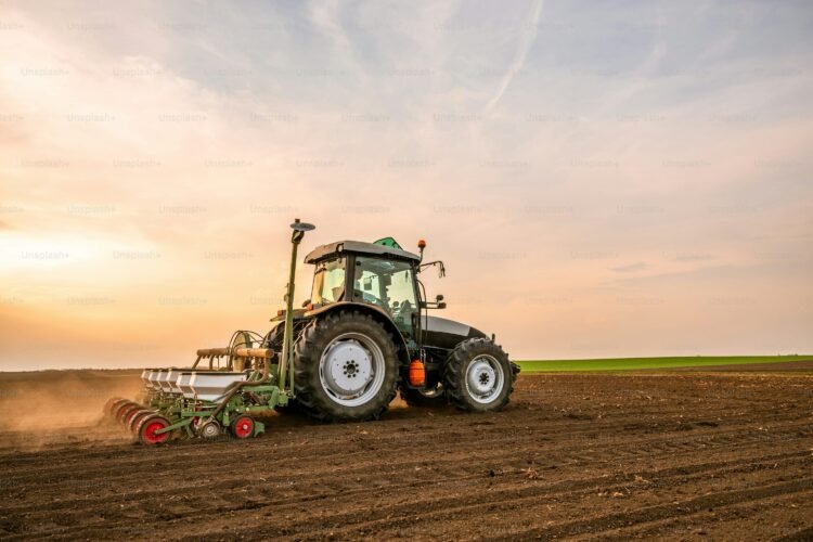 Patentamiento de maquinaria agrícola cayó 10% en noviembre: qué significa para el mercado 2026